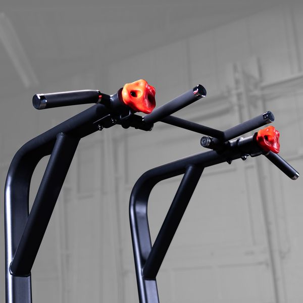 Body-Solid PRO CLUBLINE SVKR1000B VERTICAL KNEE RAISE Strength Body-Solid