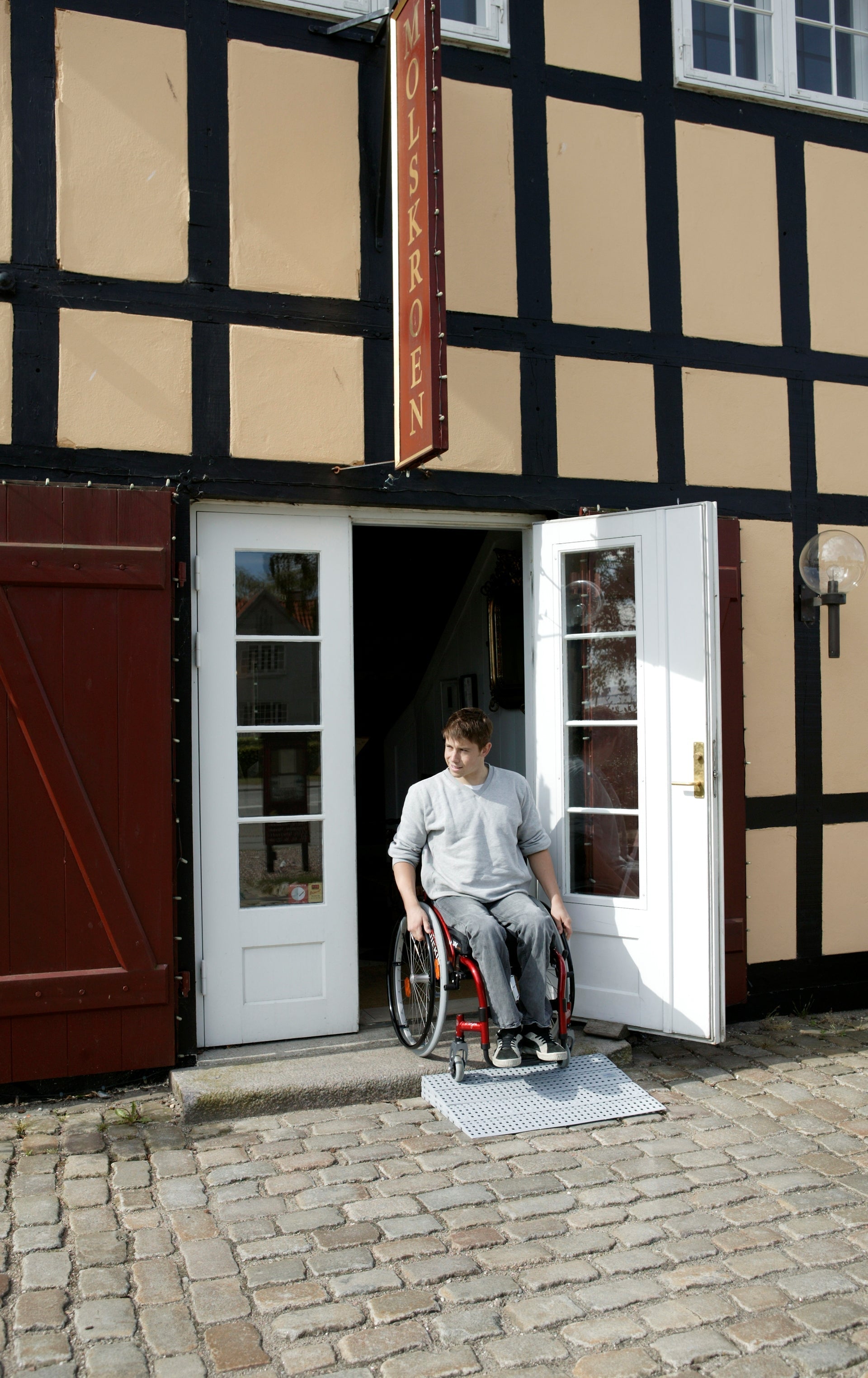 Stepless Excellent Ramp Kit 4 - Height 10,8 – 16,3 cm Ramp Guldmann Stepless
