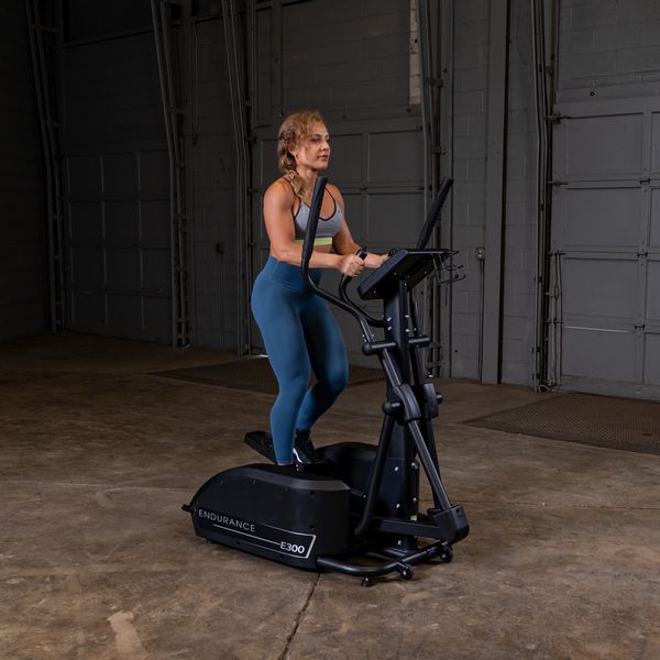 Body-Solid ENDURANCE E300 ELLIPTICAL TRAINER Strength Body-Solid