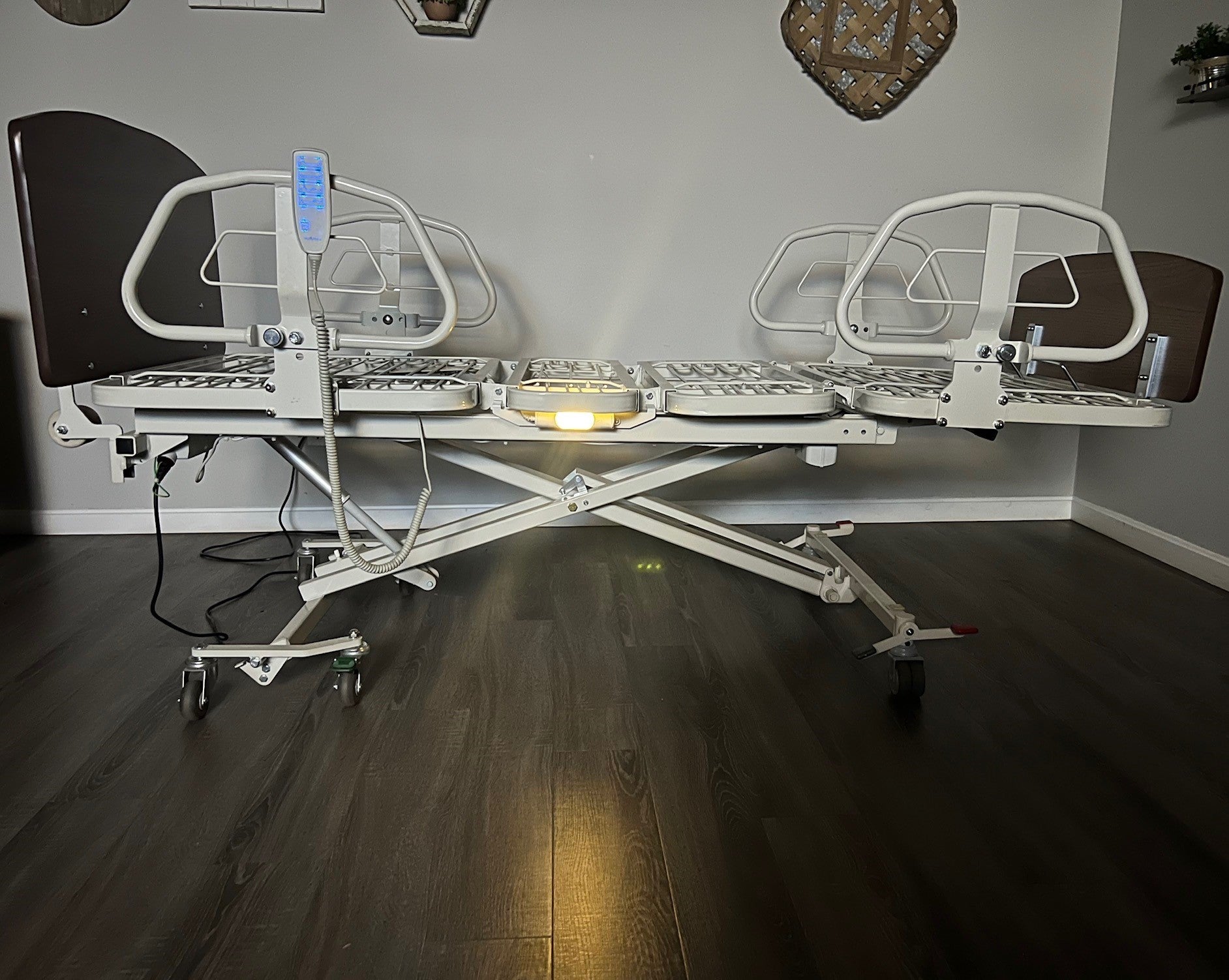 Med-Mizer RetractaBed Hi-Low Hospital Bed Med-Mizer